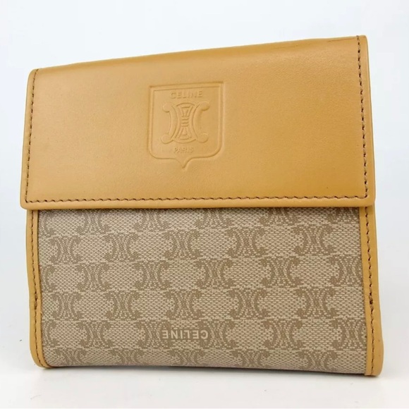 CELINE Signature Macadam Trifold Wallet π§‘ - Picture 15 of 16